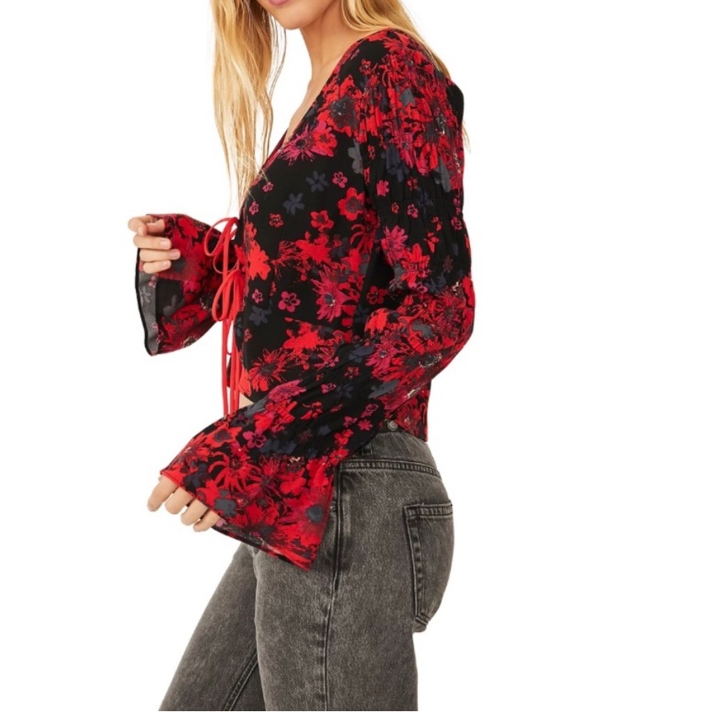 Free People | Venice Floral Tie Front Top size S - Picture 4 of 7